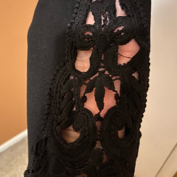 Women’s Amaryllis size medium black pants. - Picture 3 of 5